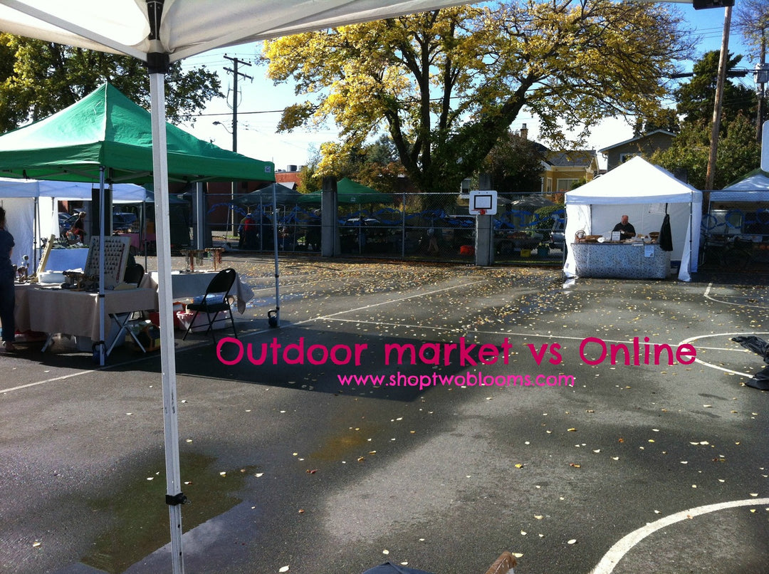 Outdoor market versus online